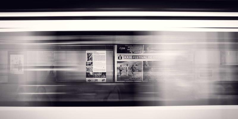 从400G到800G:揭秘以太网技术如何重塑AI时代的数据中心与云计算格局